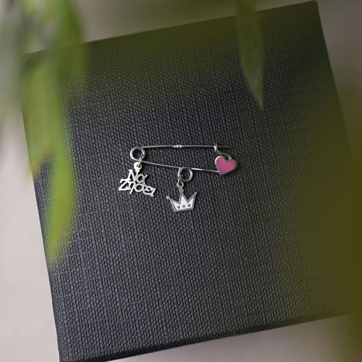 Boys' Safety Pins Gofas Silver