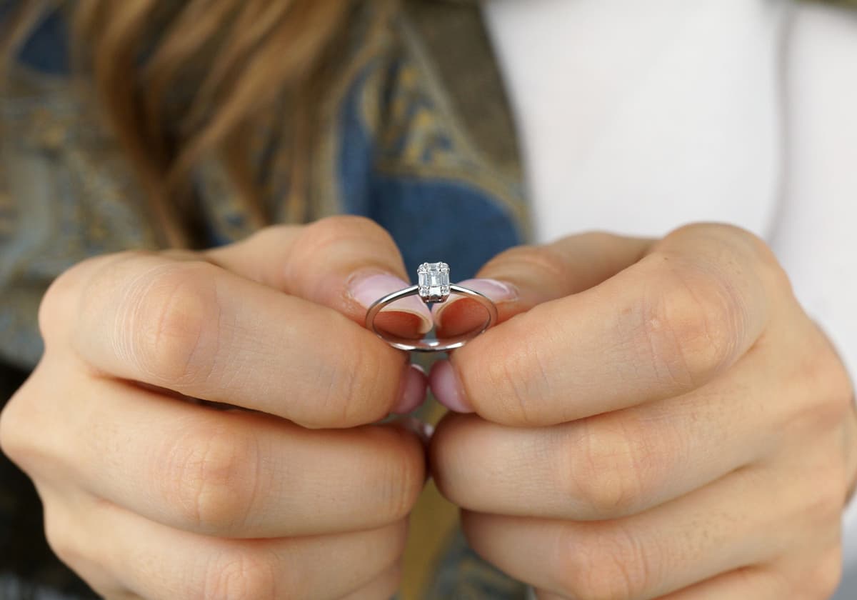 Women's Engagement Rings Diamond Group Silver