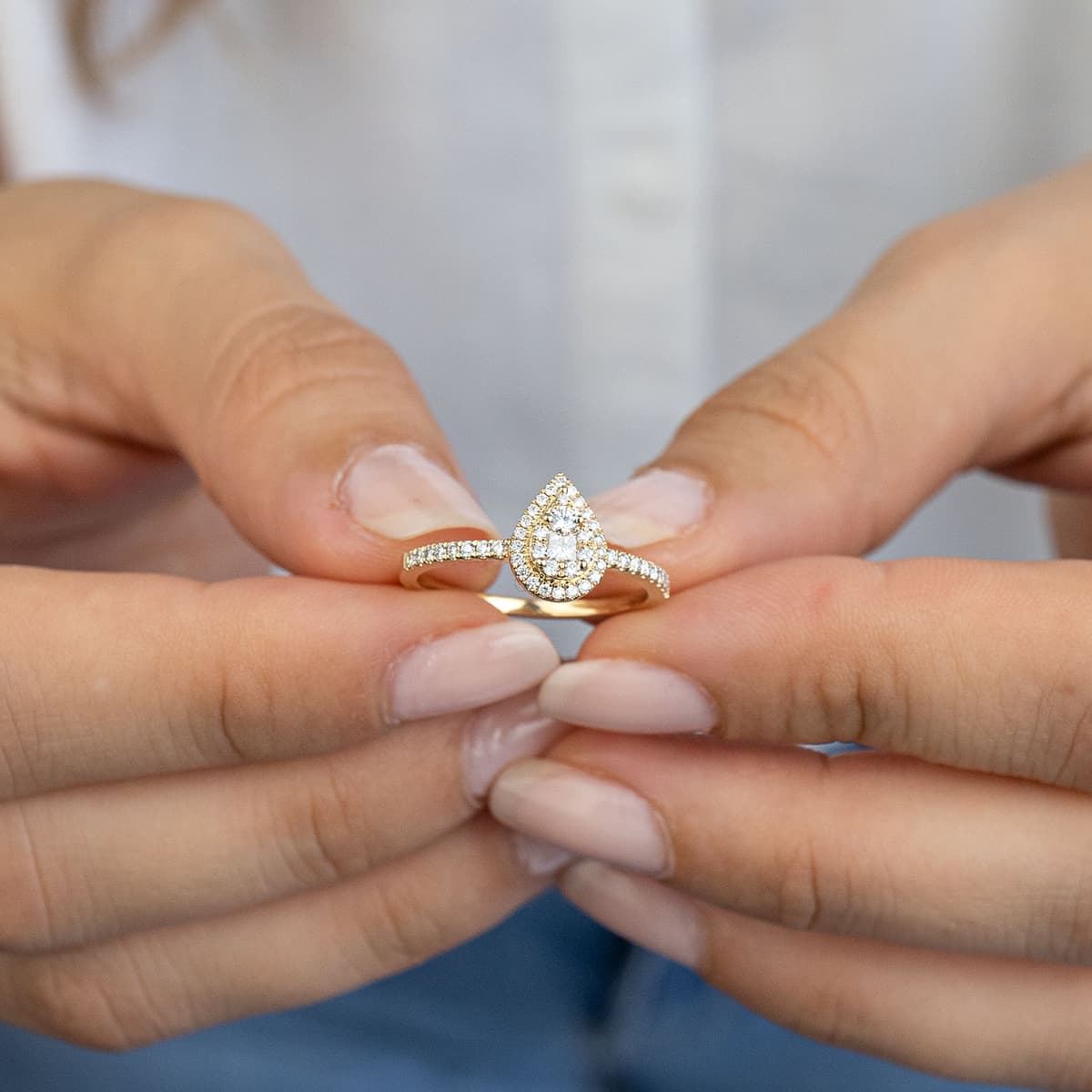 Women's Engagement Rings Diamond Group Gold