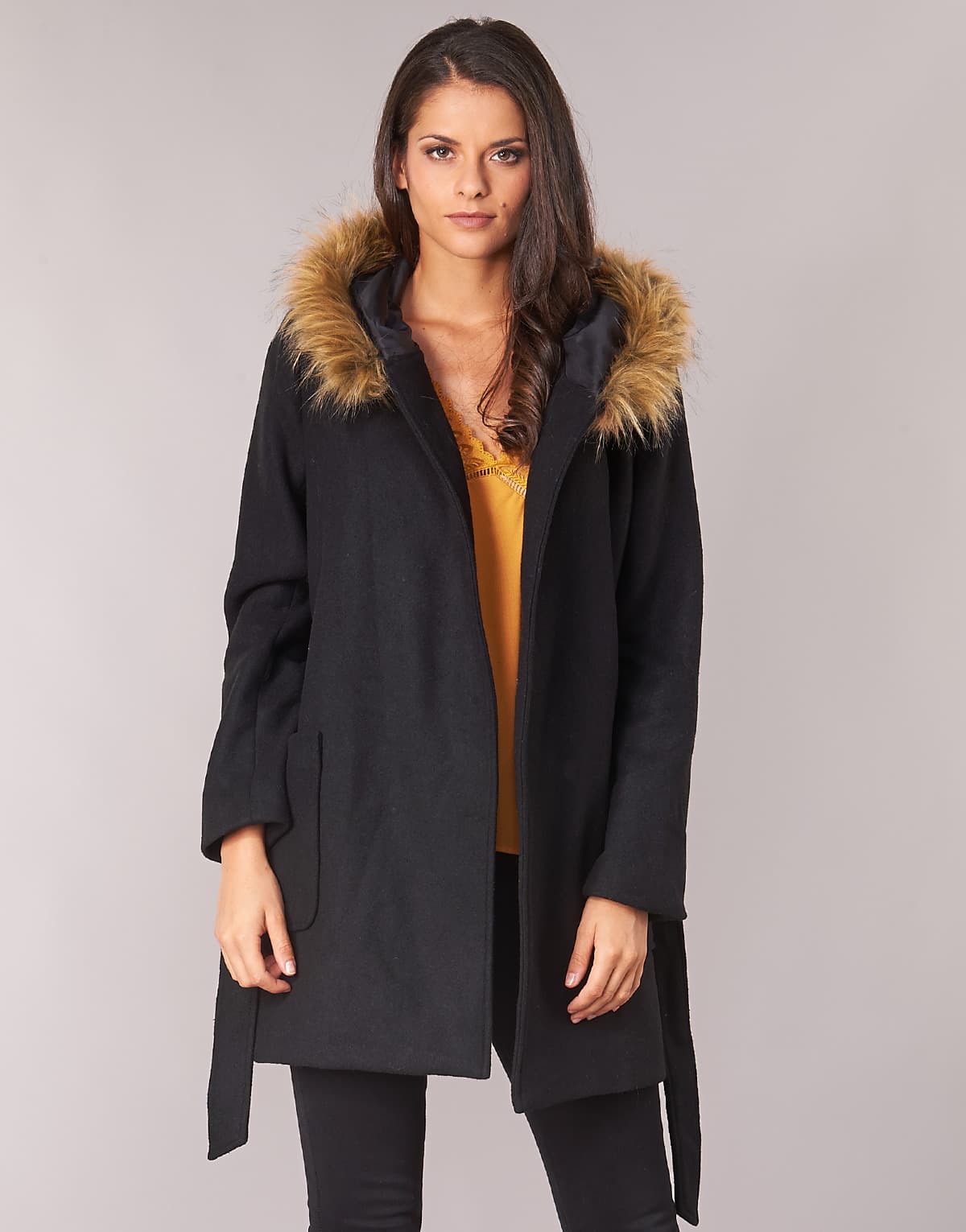 Women's Coats Betty London Black