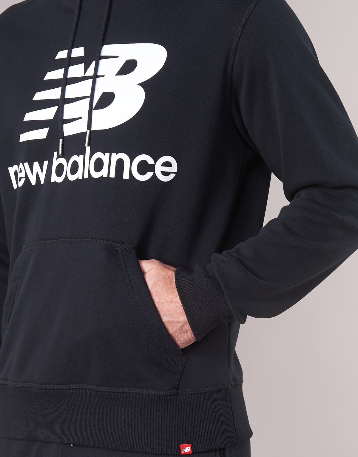 Men's Sweatshirts New Balance Black