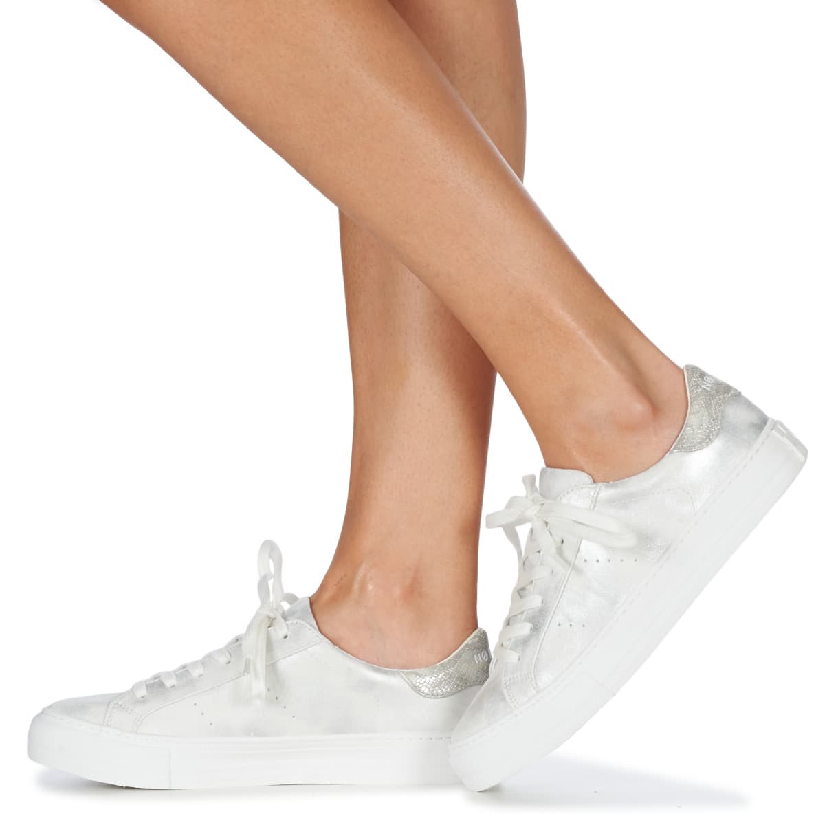 Women's Sneakers No Name White