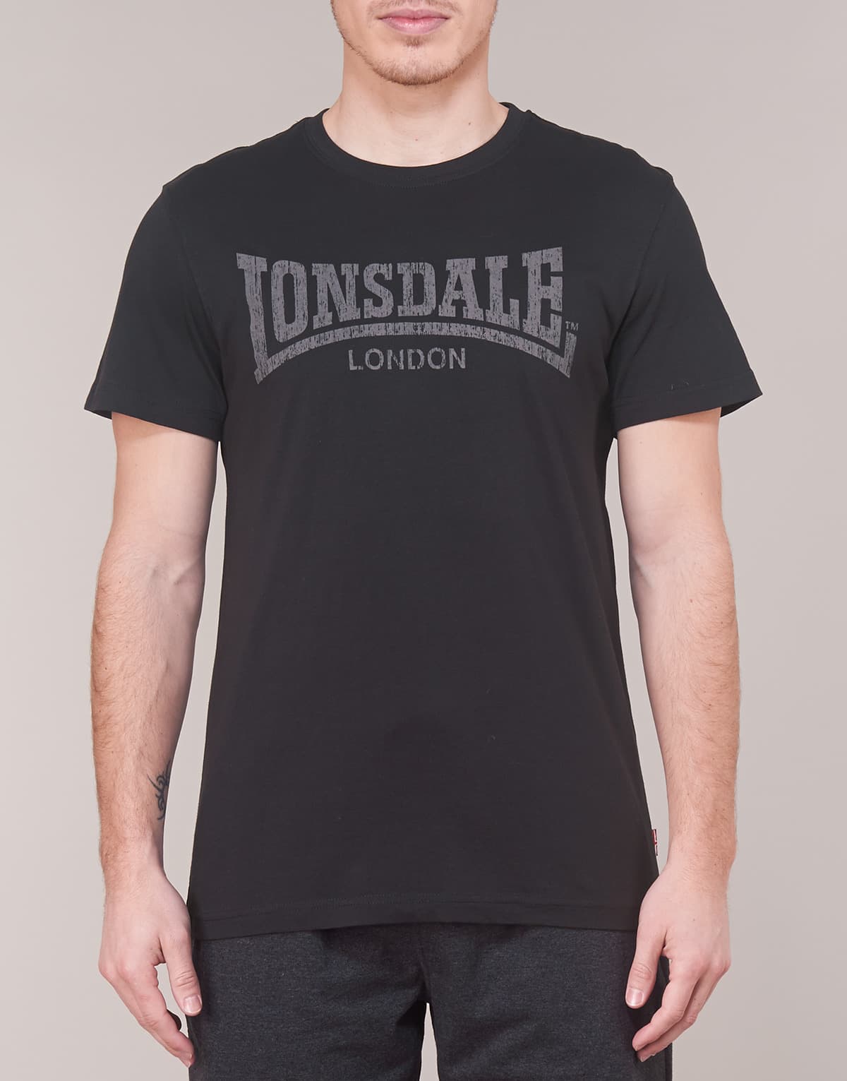 Men's T-Shirts Lonsdale Black