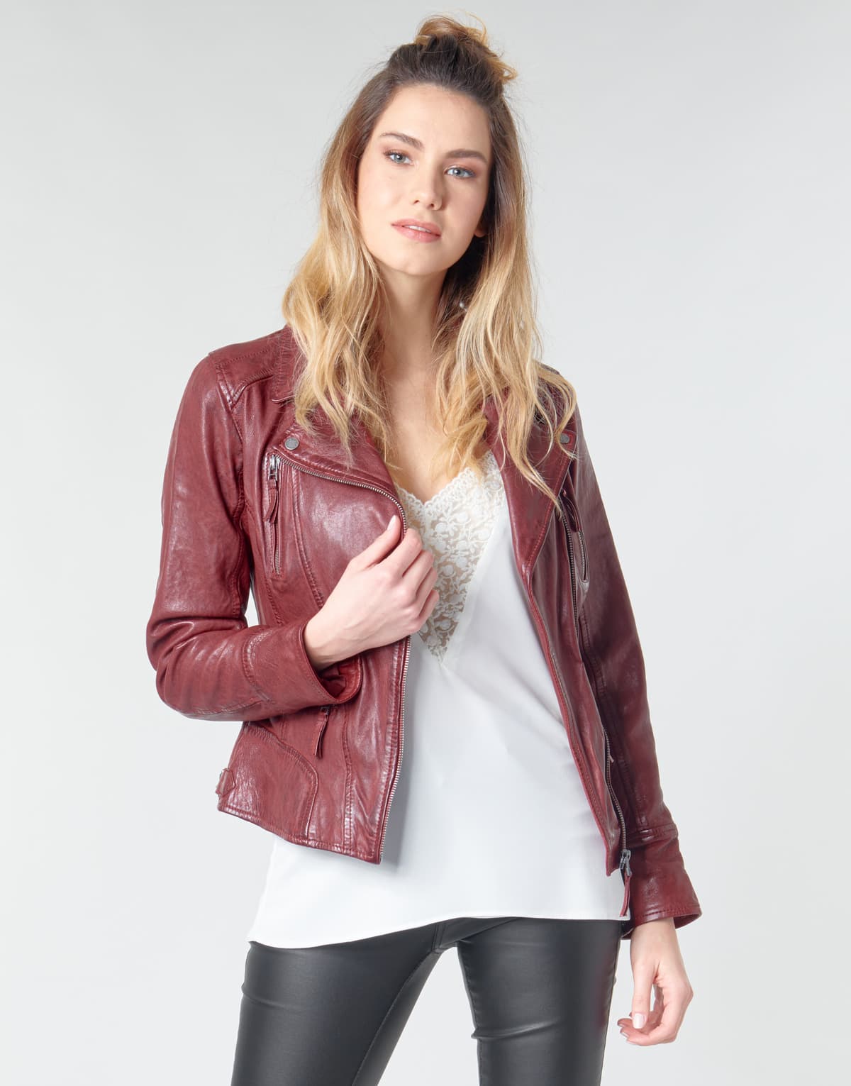 Women's Jackets Oakwood Red