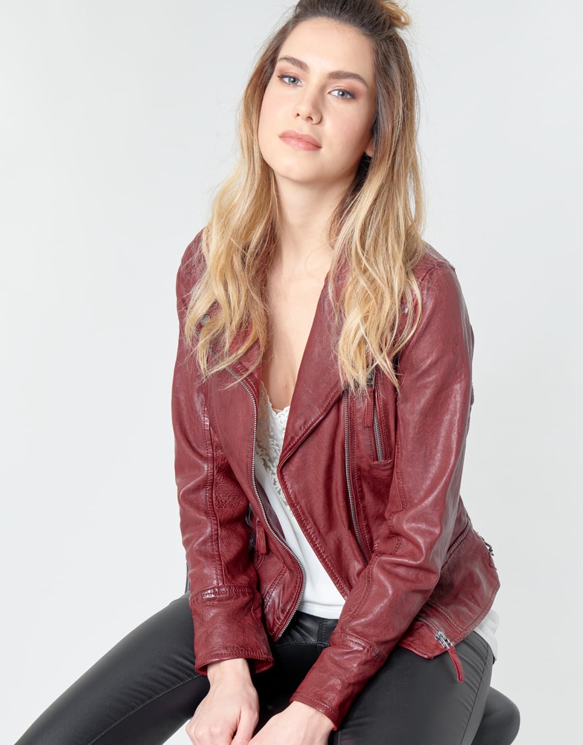 Women's Jackets Oakwood Red