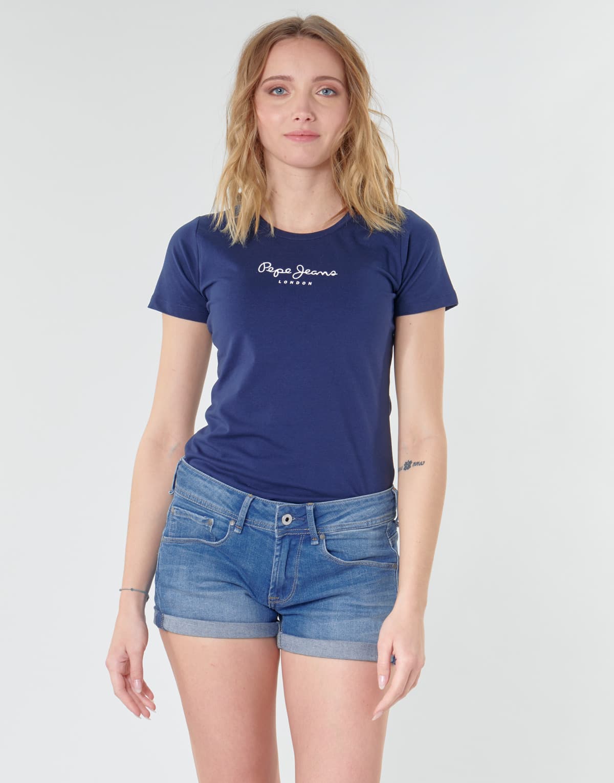 Women's T-Shirts Pepe Jeans Blue