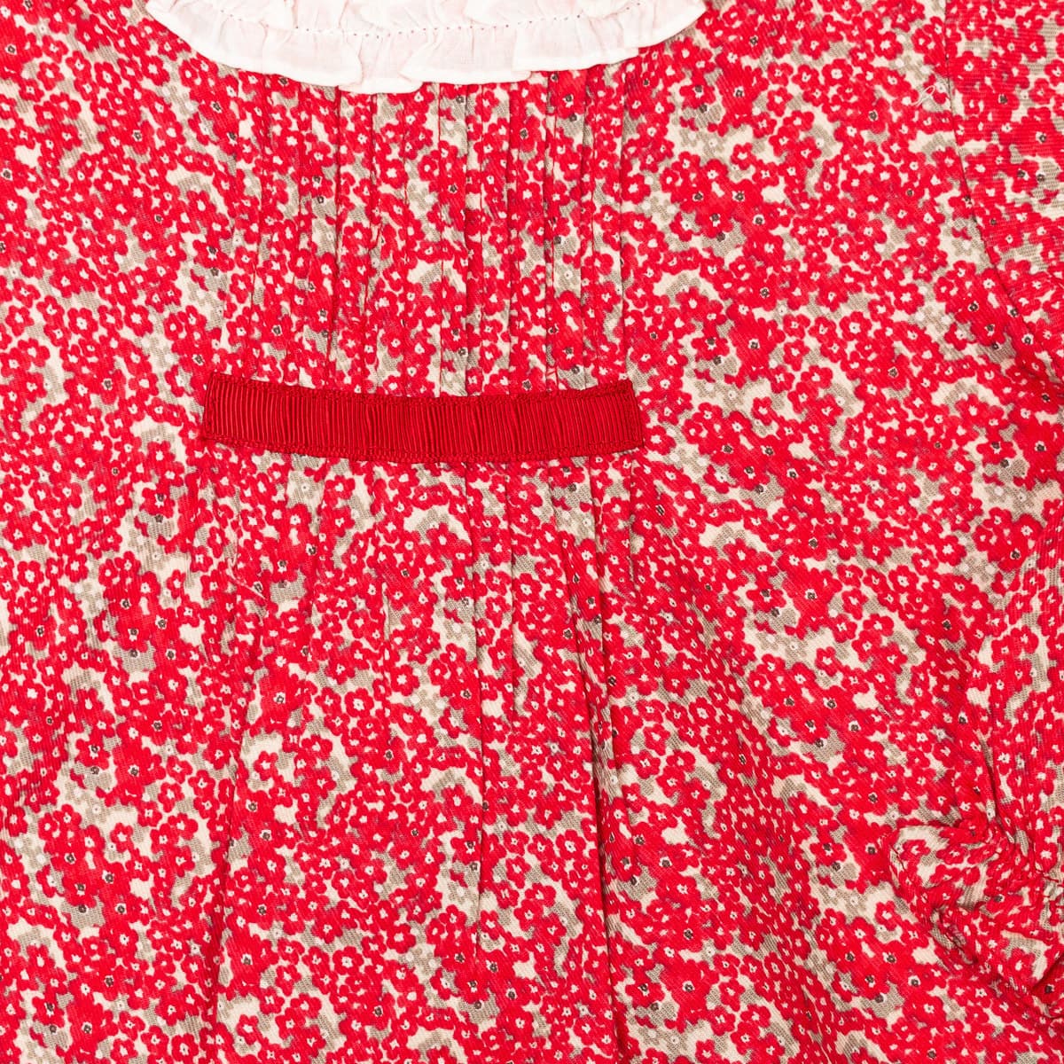 Girls' T-Shirts Neck And Neck Red