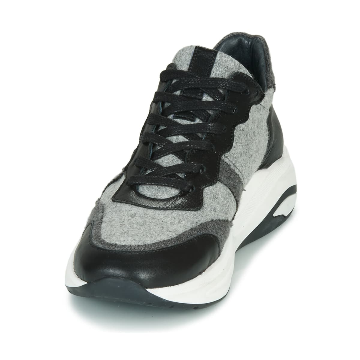 Women's Sneakers Pataugas Gray