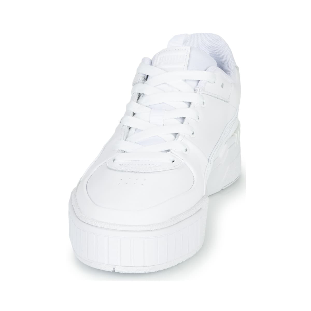 Women's Sports Shoes Puma White