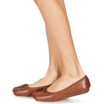 Women's Ballet Flats Clarks Brown