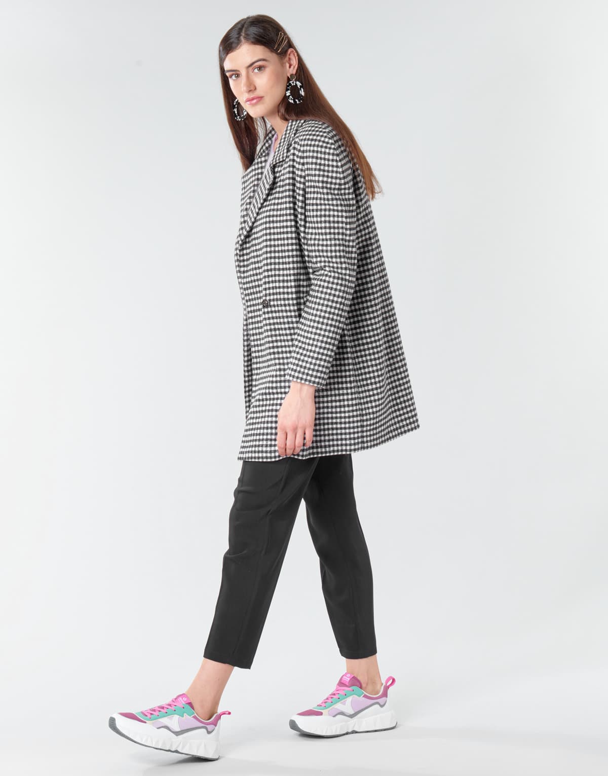 Women's Coats Betty London Black