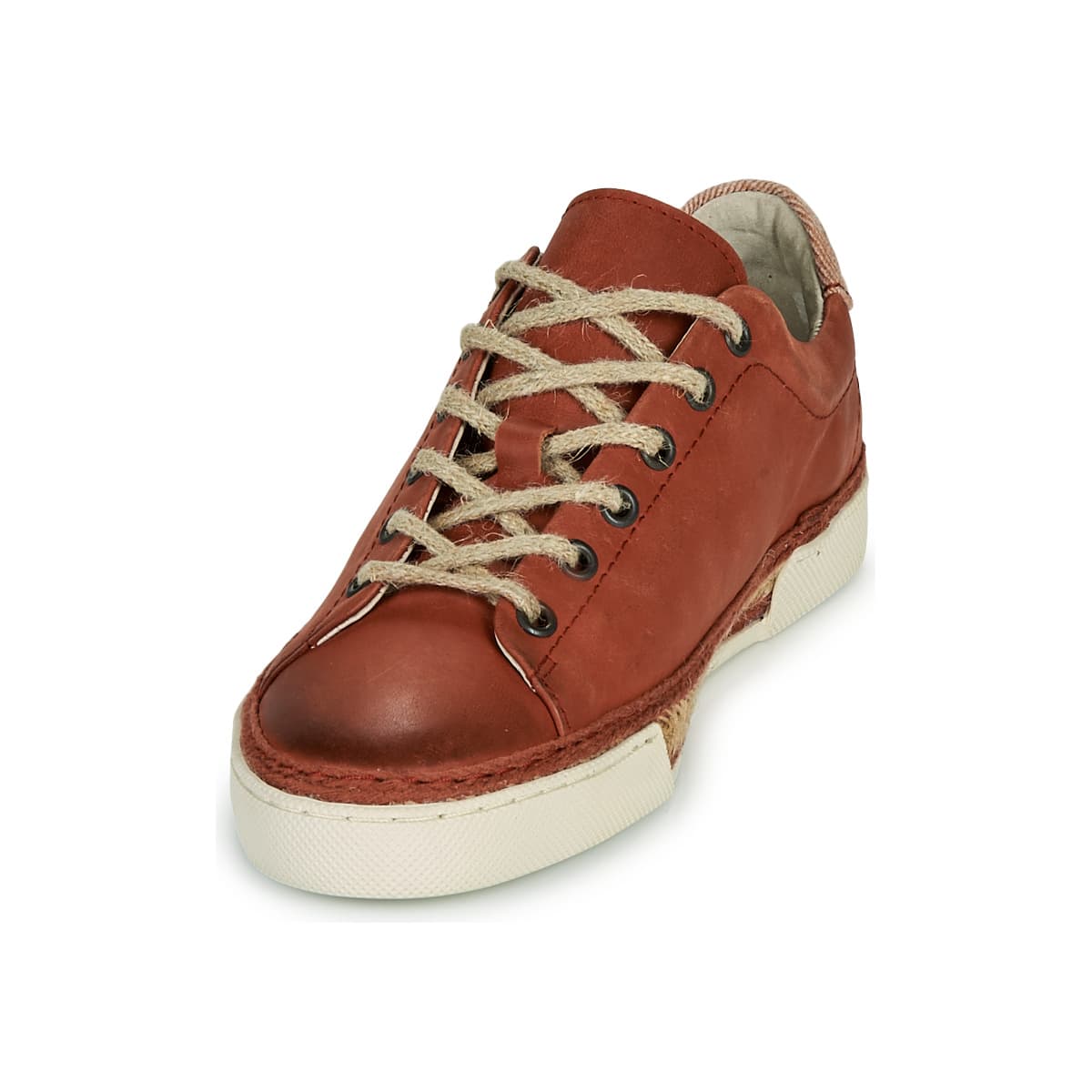 Women's Sneakers Pataugas Brown