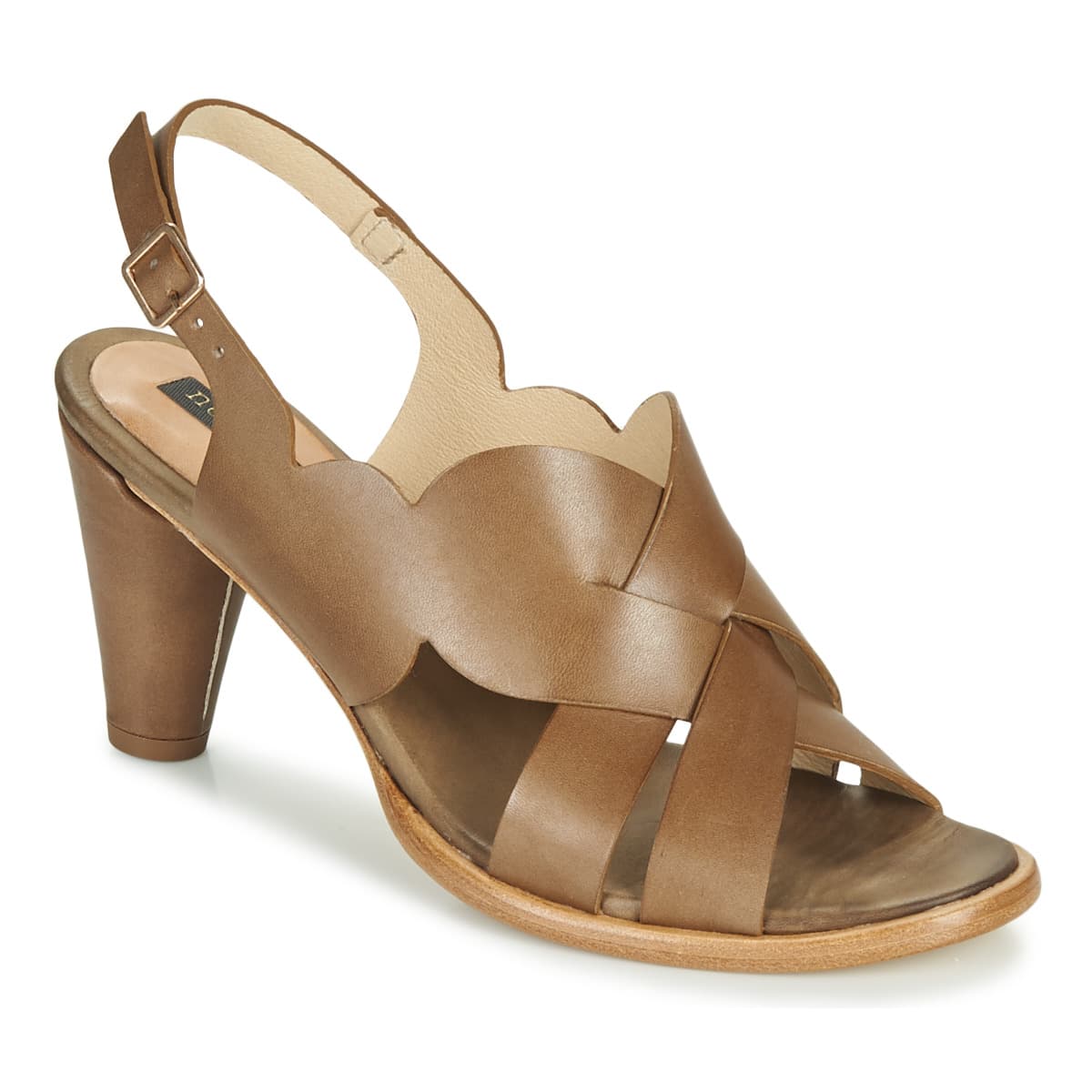 Σανδάλια με τακούνι Neosens MONTUA