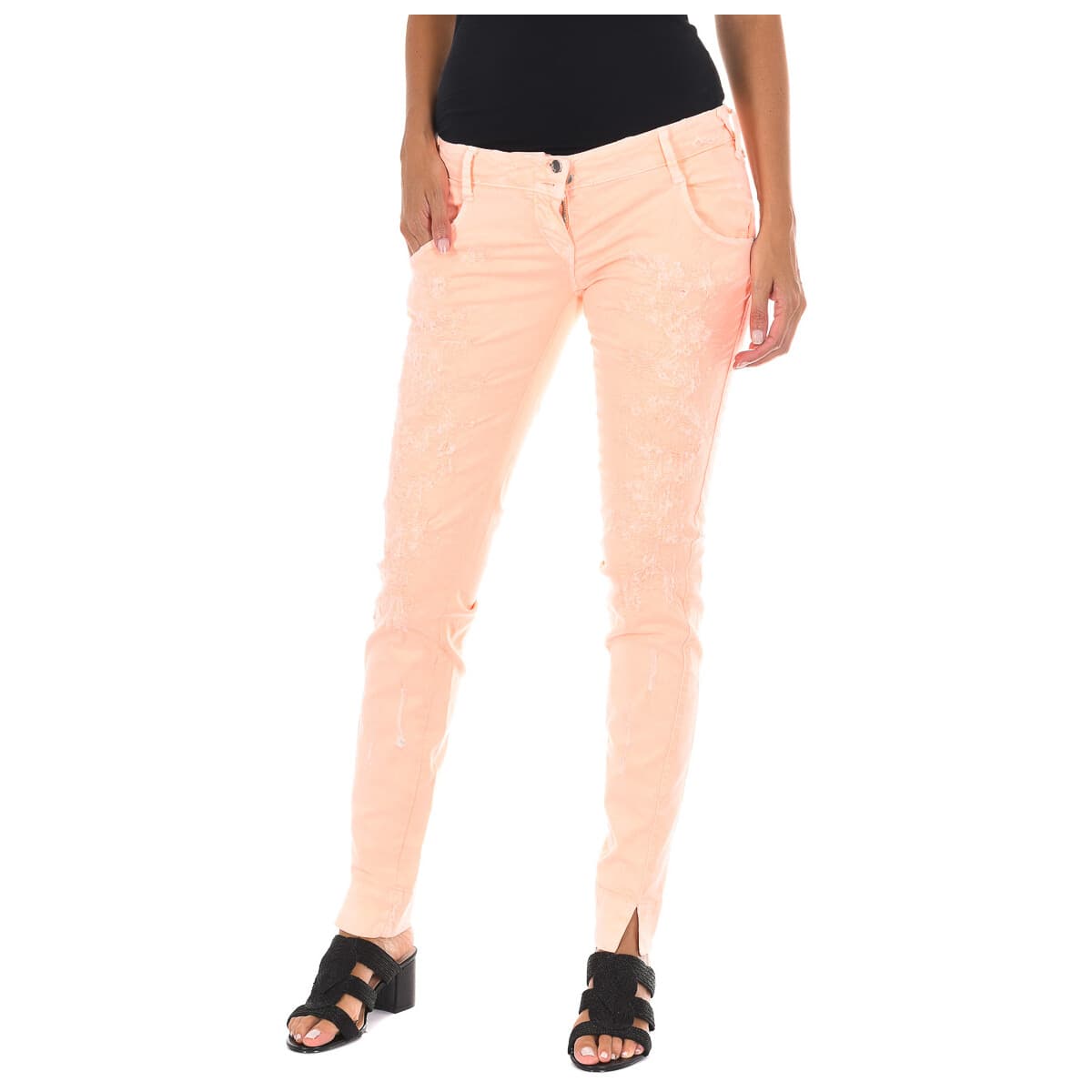 Women's Pants Met Red