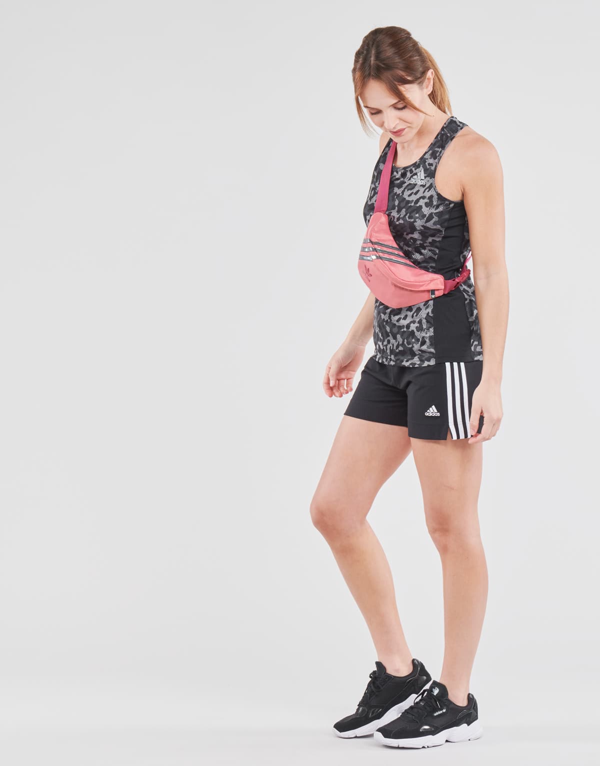 Adidas Essentials Slim Shorts W GM5523