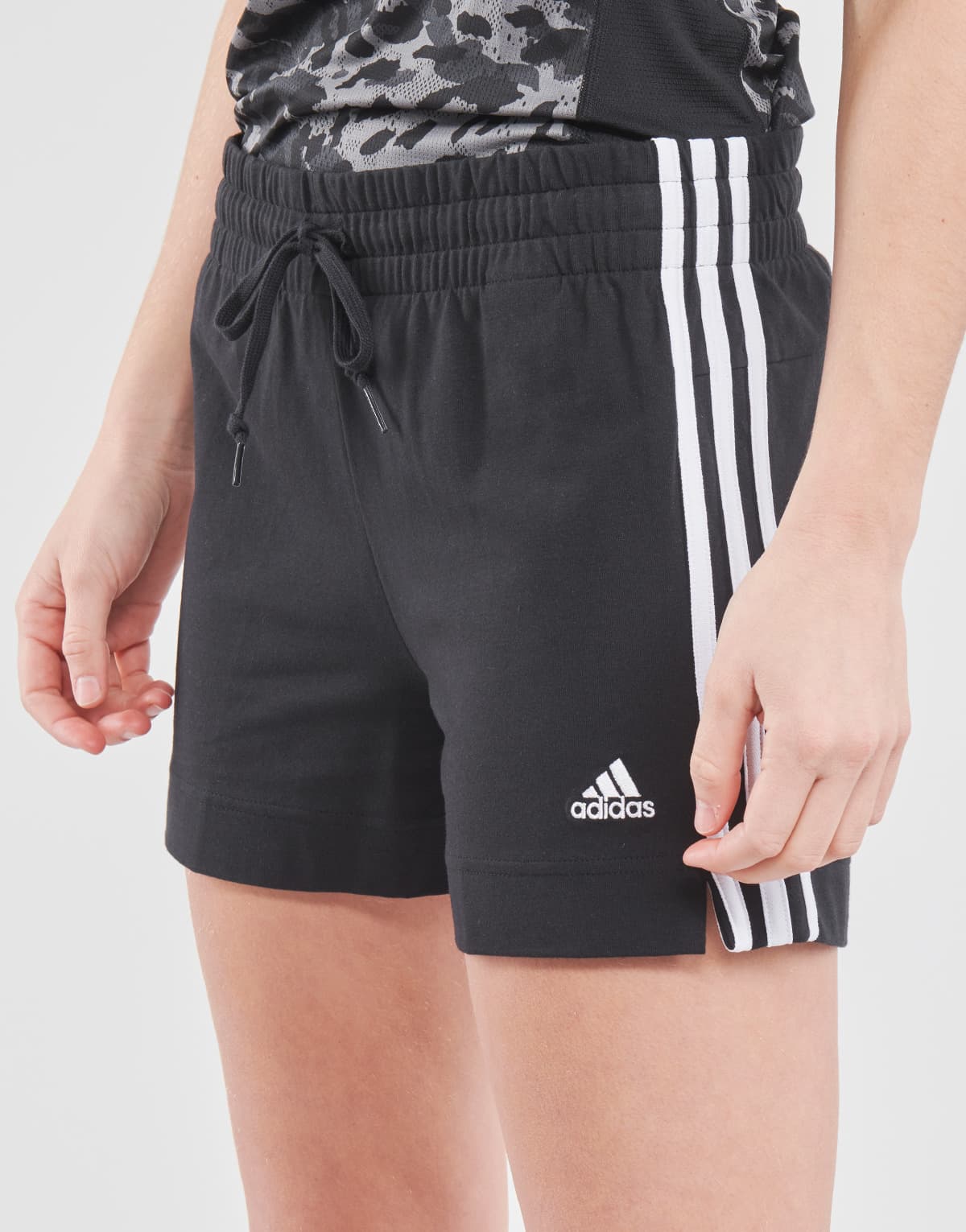 Adidas Essentials Slim Shorts W GM5523
