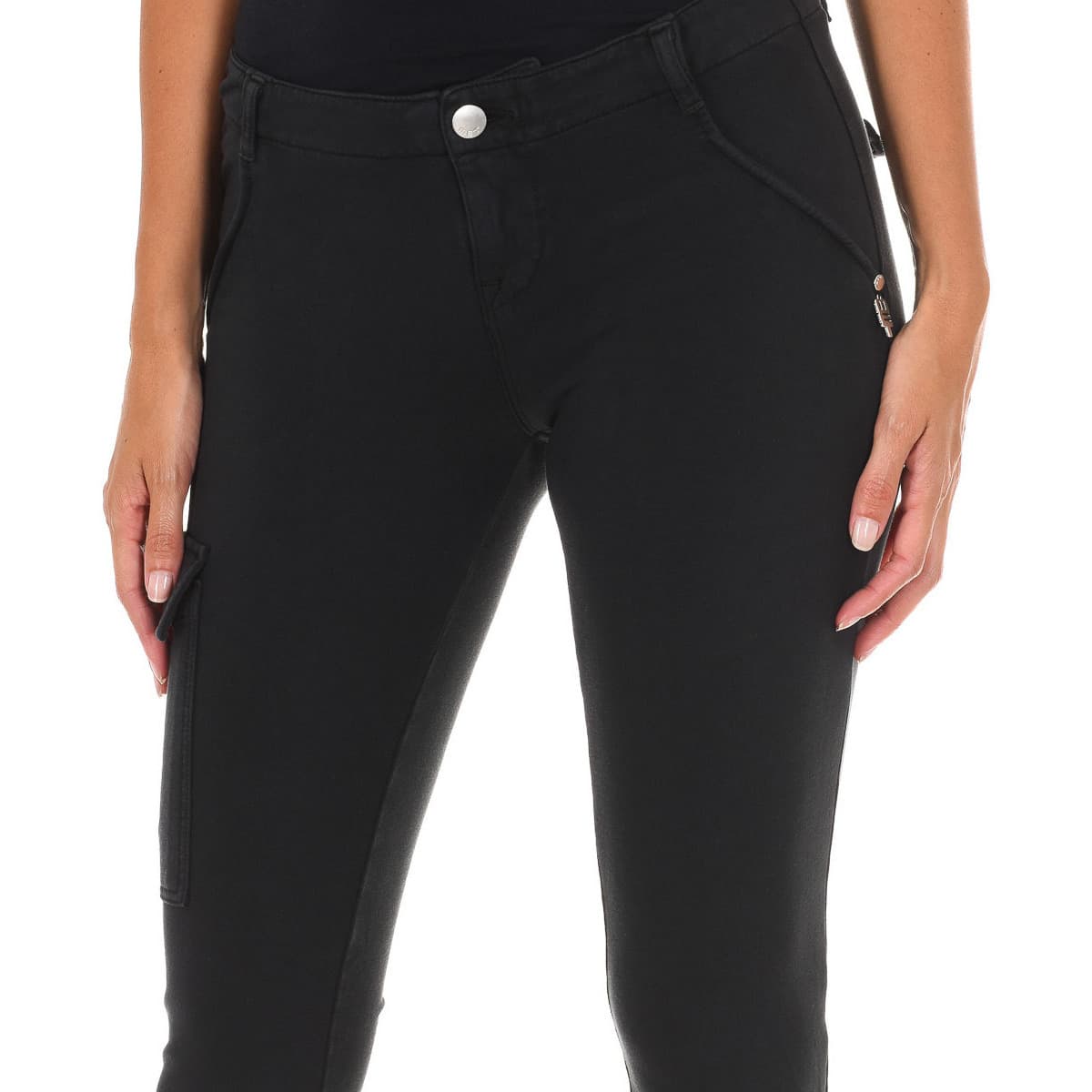 Women's Pants Met Black