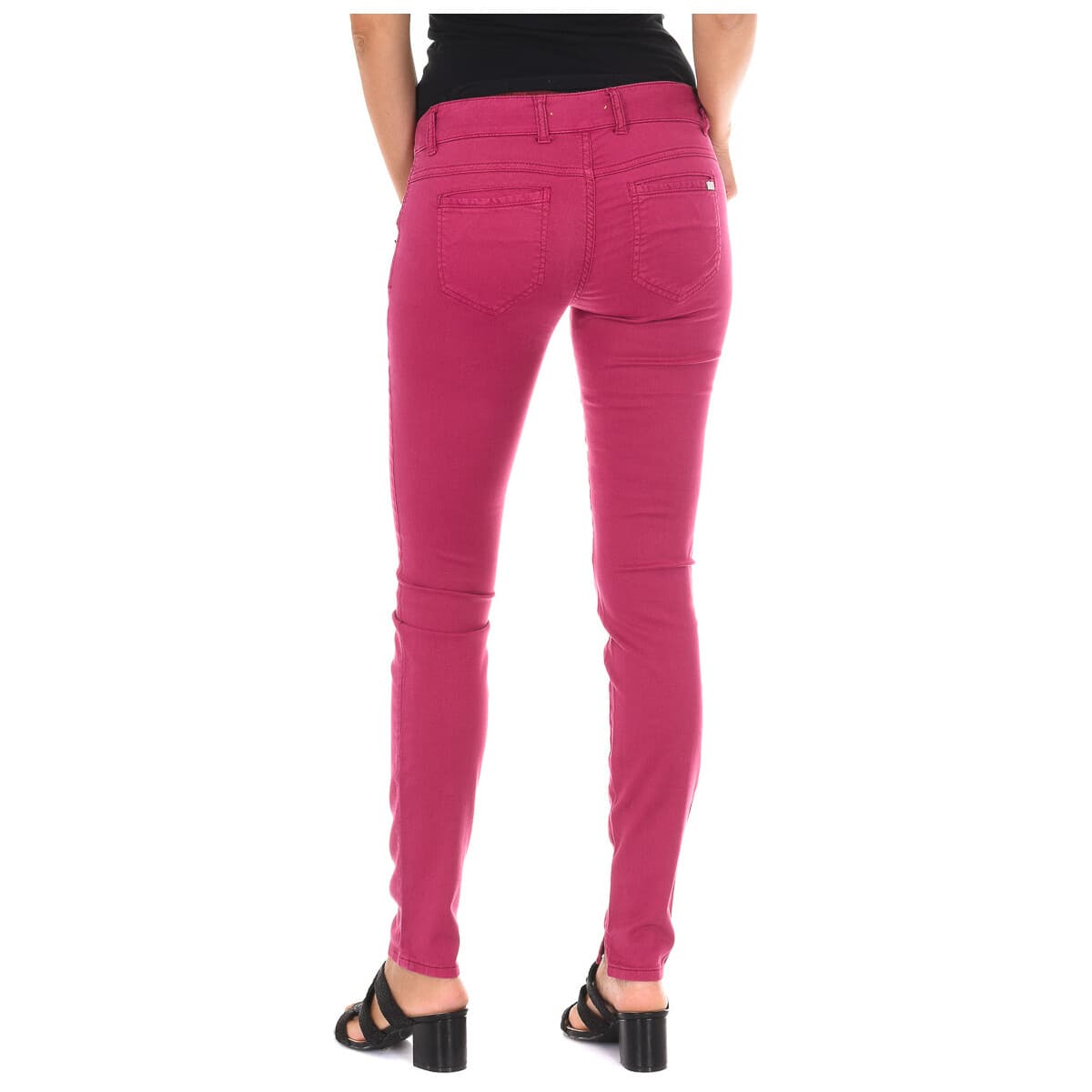 Women's Jeans Met Red
