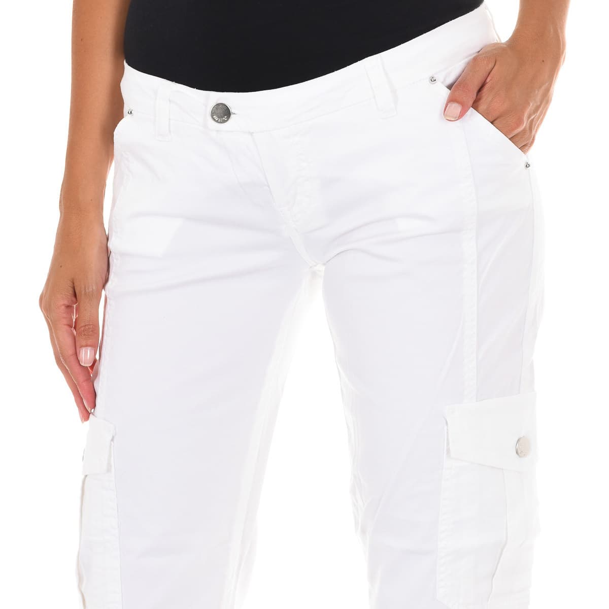 Women's Pants Met White