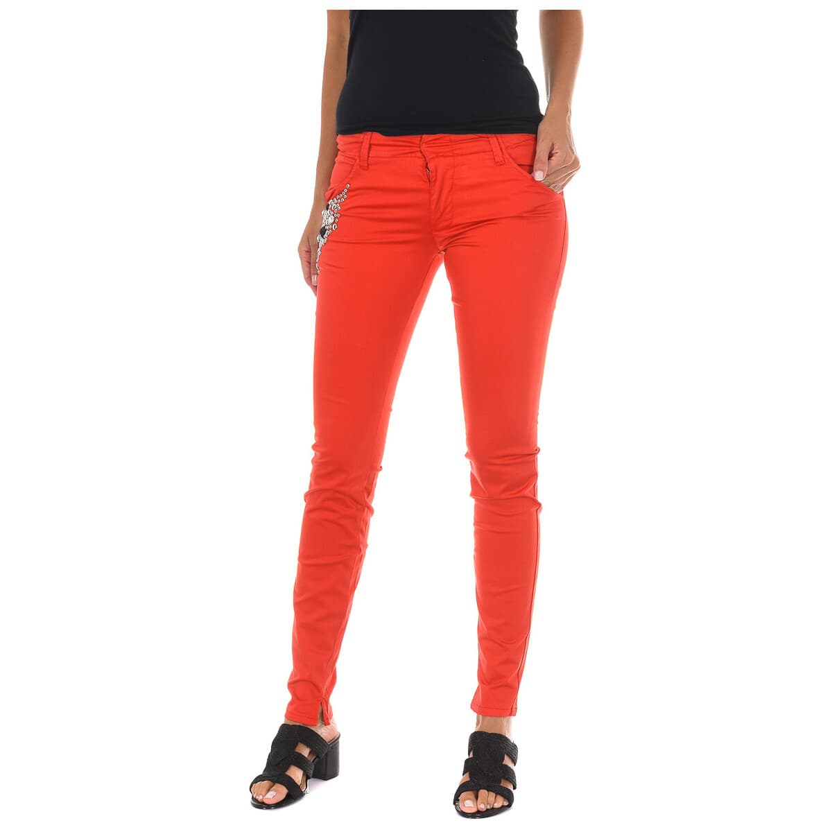 Women's Pants Met Red