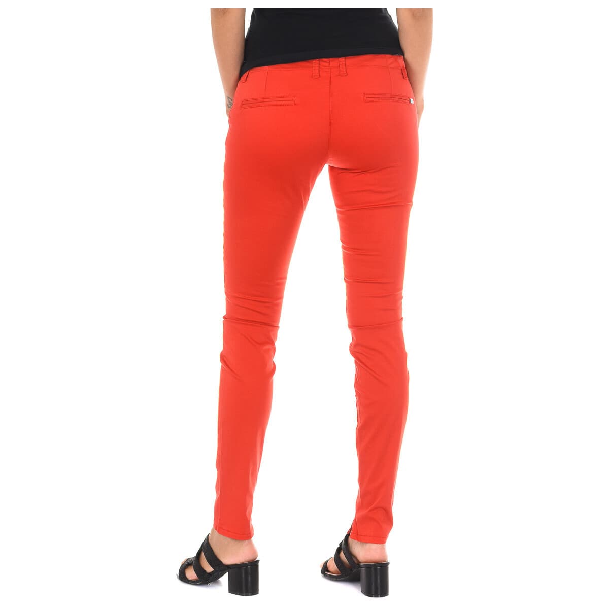 Women's Pants Met Red