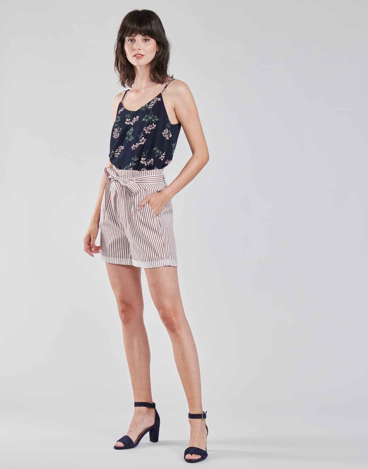 Women's Shorts Vero Moda White