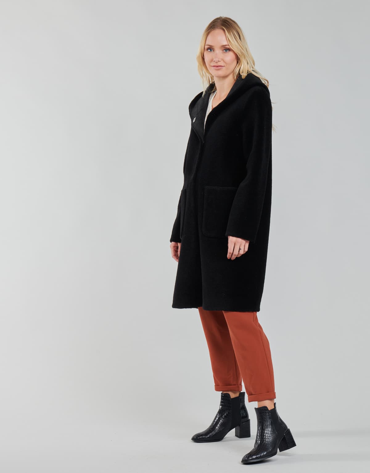 Women's Coats Oakwood Black