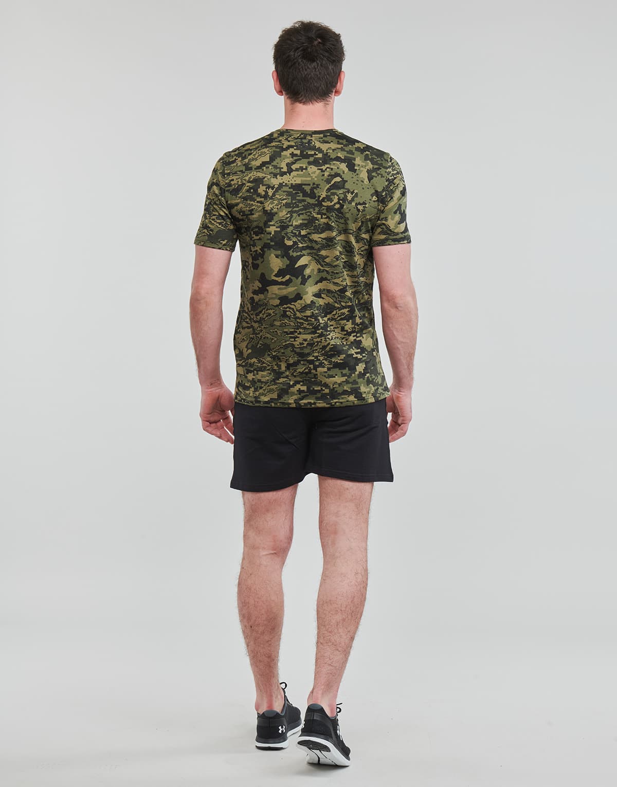 Men's T-Shirts Under Armour Khaki