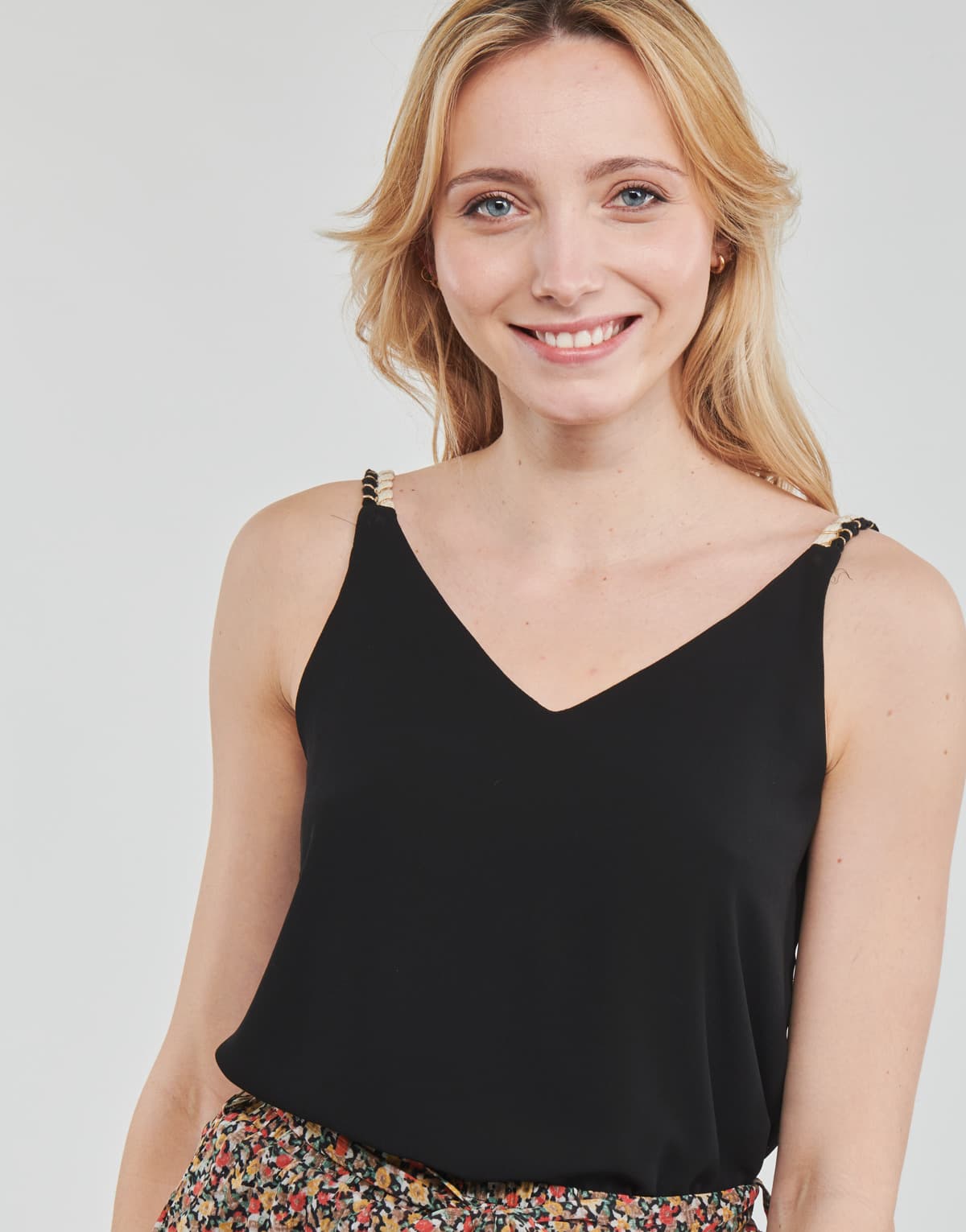 Women's T-Shirts Betty London Black