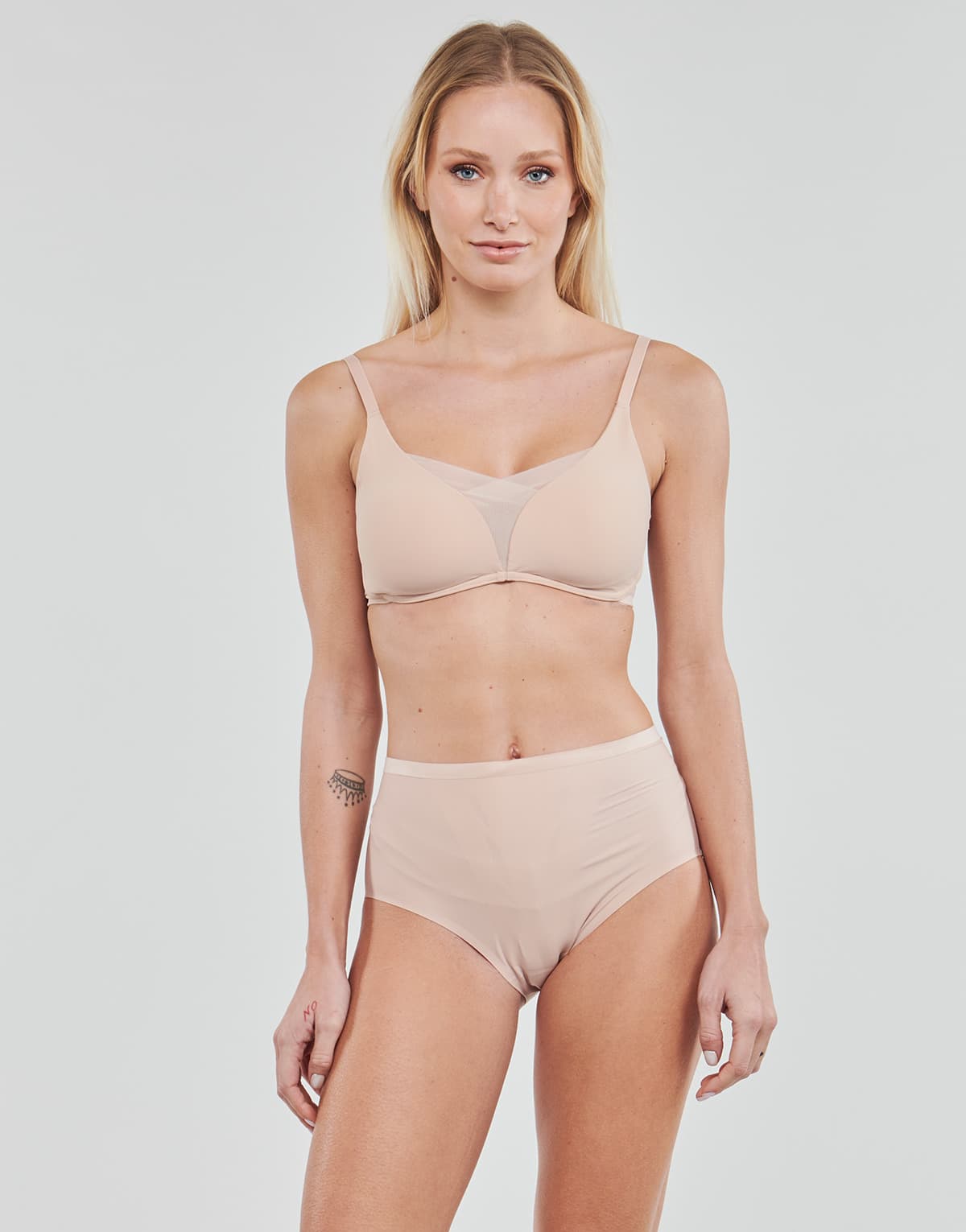Women's Underwear Triumph Beige