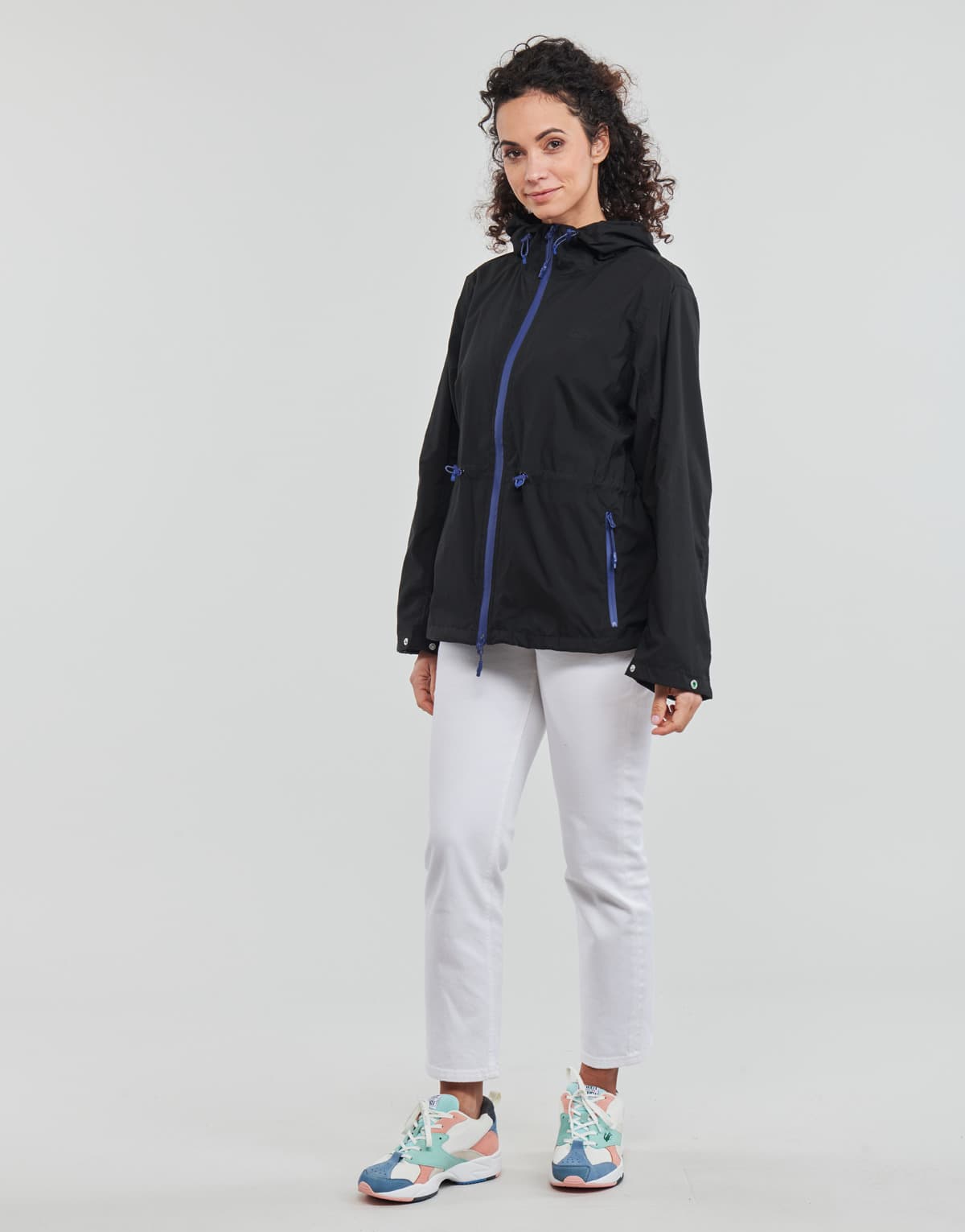 Women's Jackets Lacoste Black
