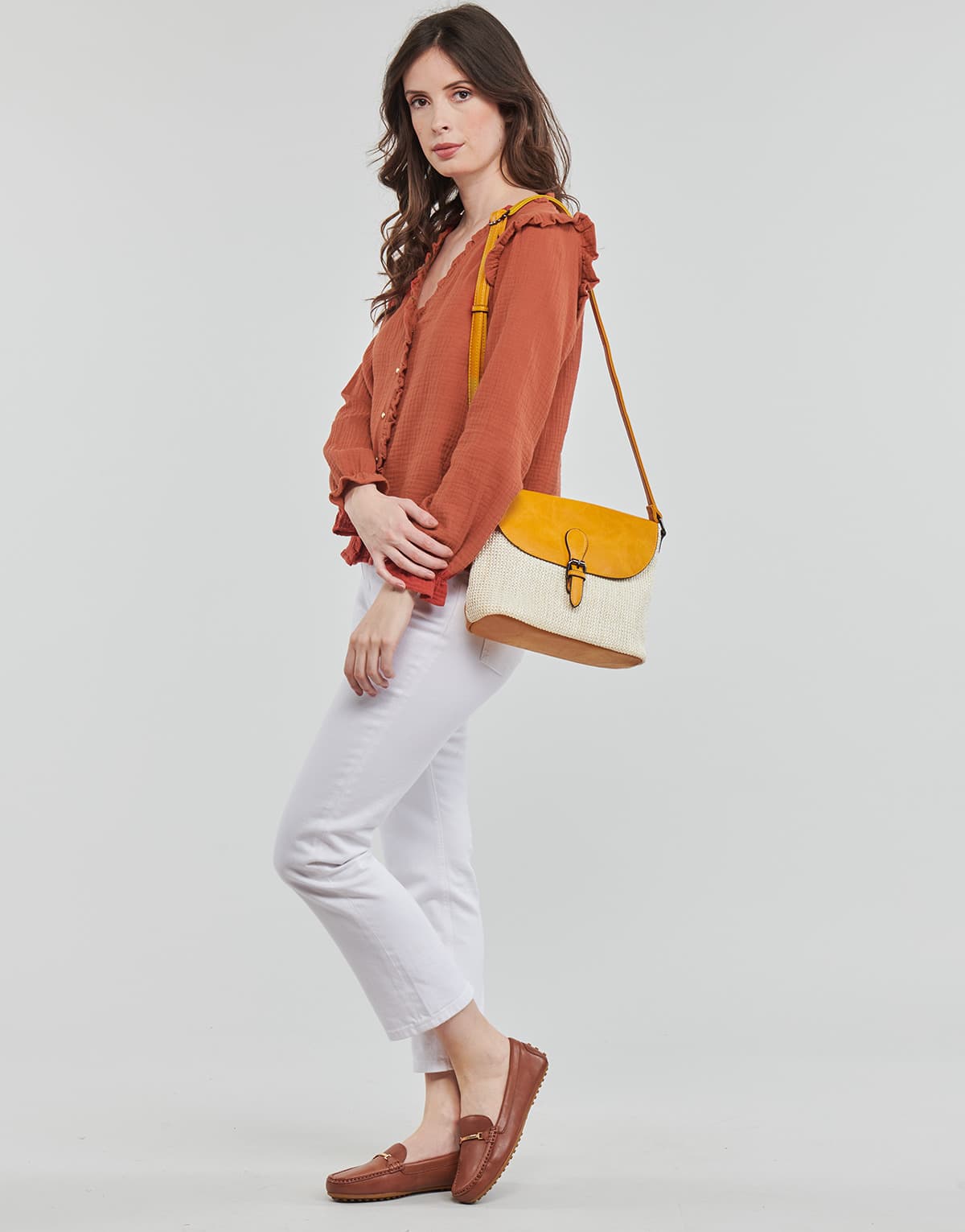 Women's T-Shirts Betty London Brown