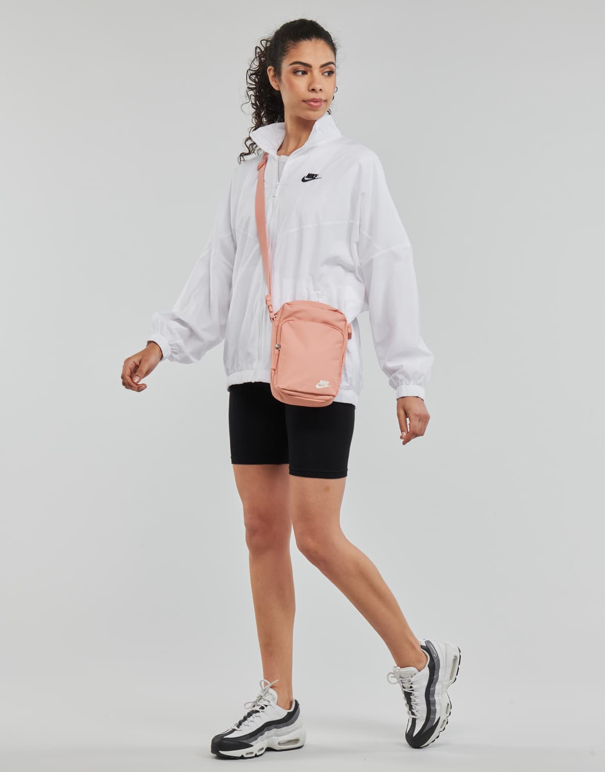 Women's Windbreakers Nike White