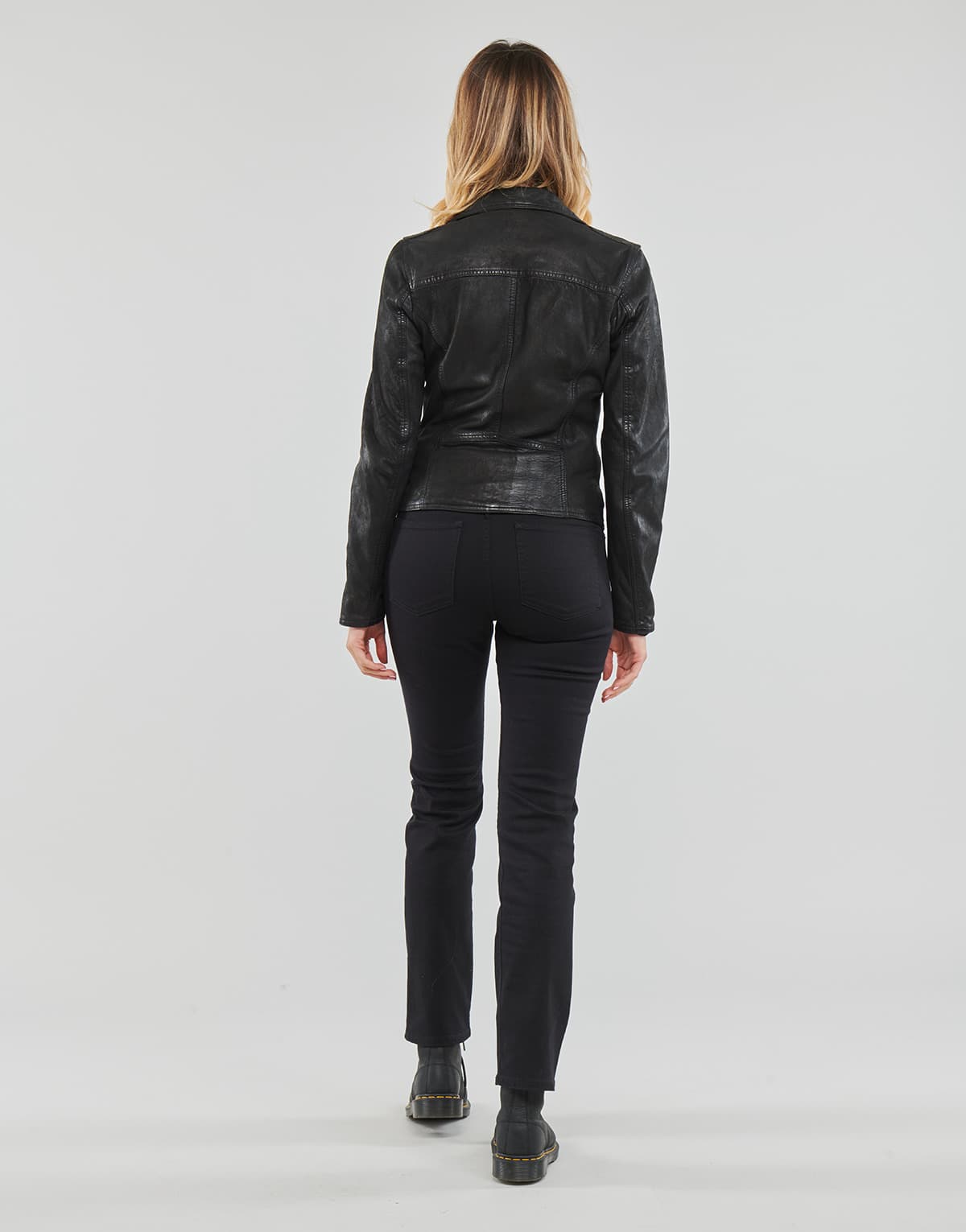 Women's Jackets Oakwood Black
