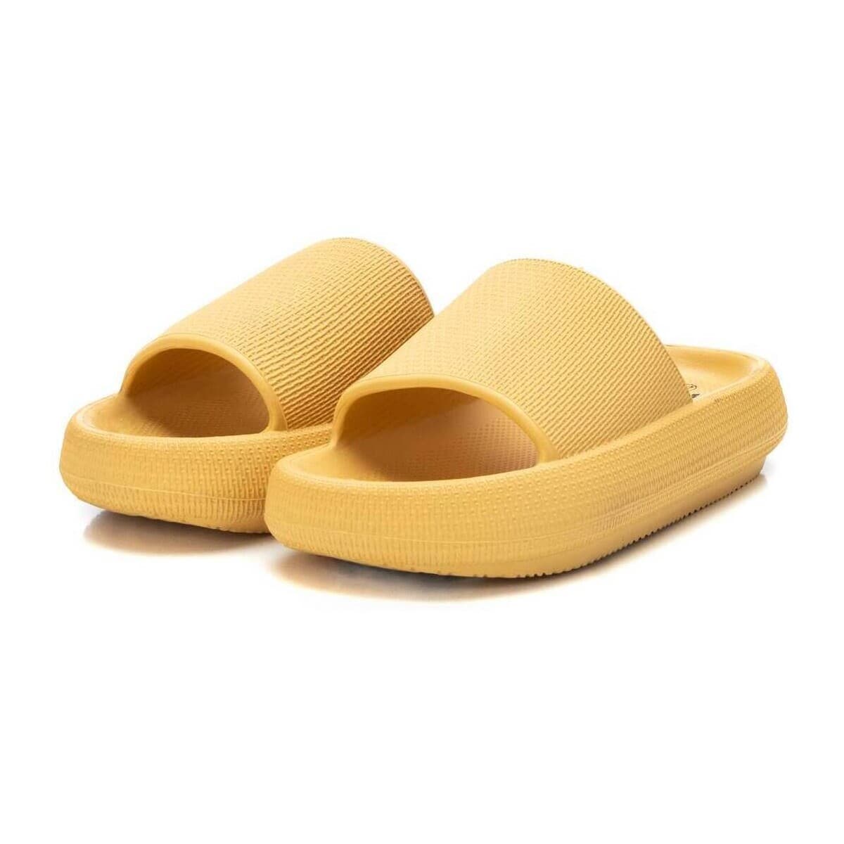 Women's Flip Flops Xti Yellow