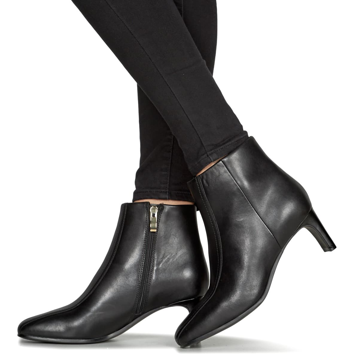 Women's Ankle Boots Clarks Black