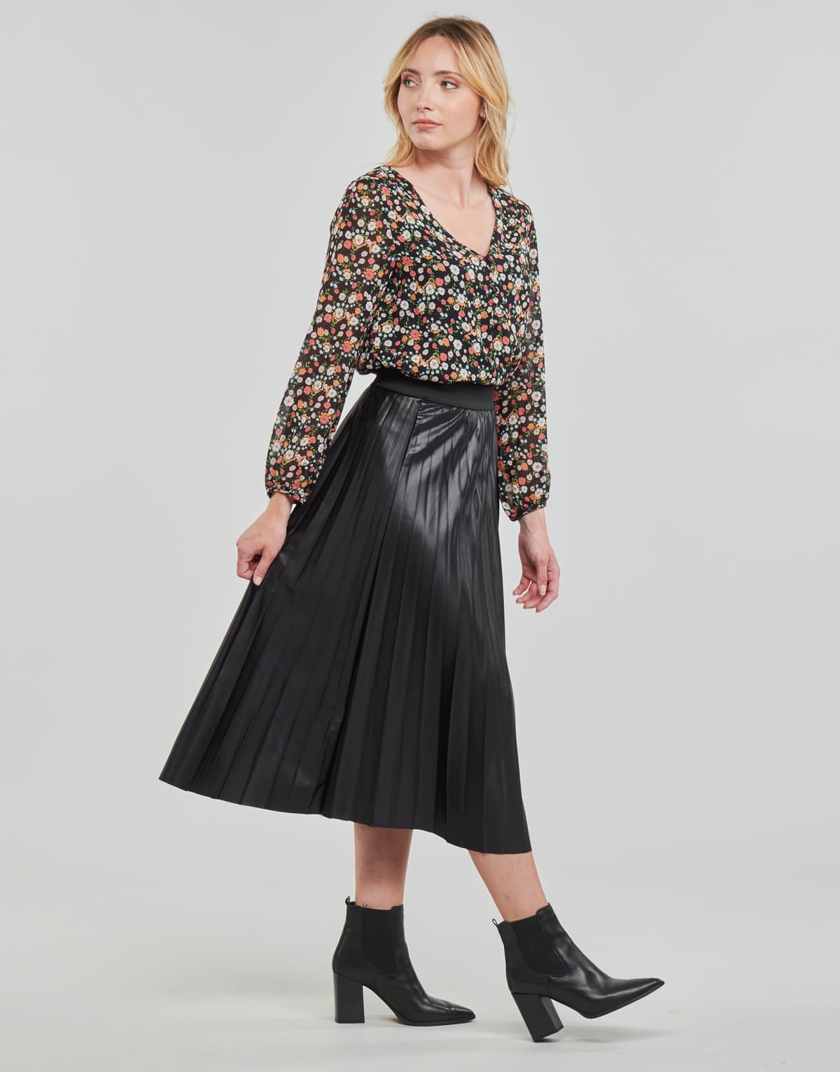 Women's Skirts Vila Black