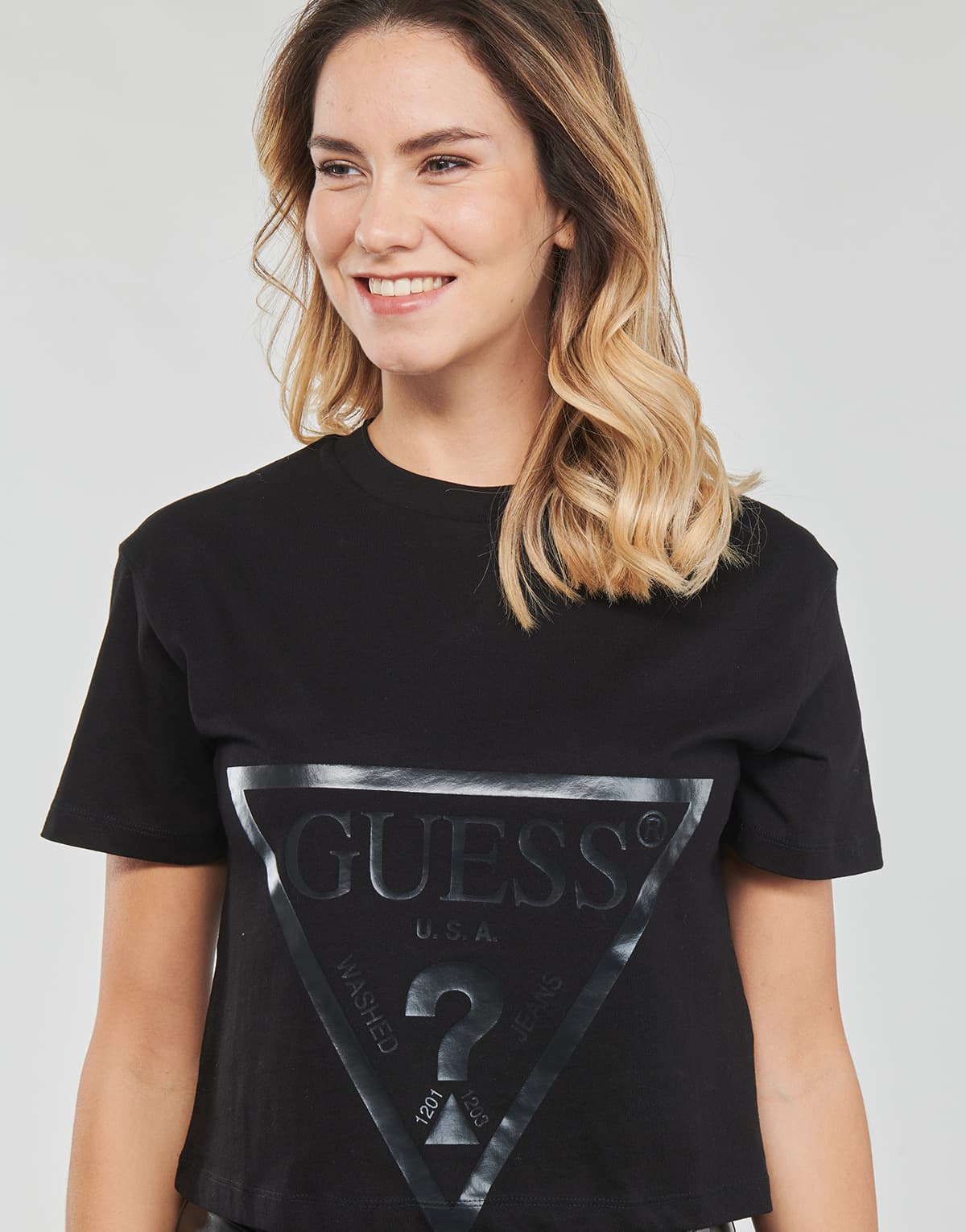 Women's T-Shirts Guess Black