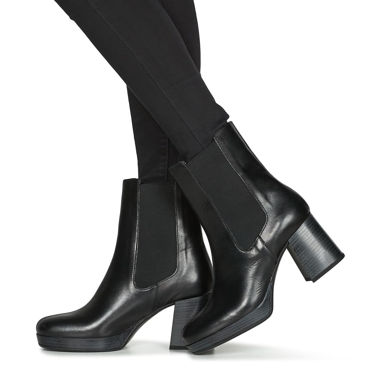 Women's Ankle Boots Bullboxer Black