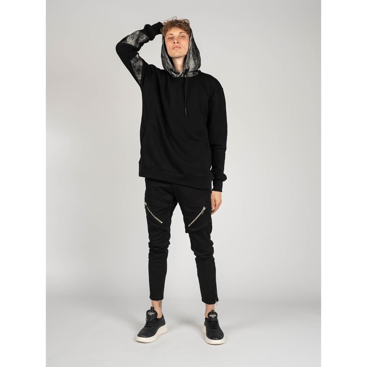 T-shirt με κουκούλα La Haine Inside Us P2208 3M | LAWZ