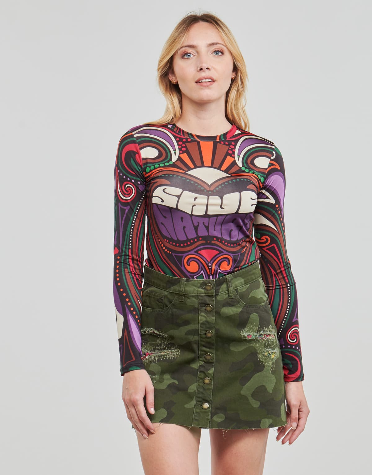 Women's T-Shirts Desigual Black