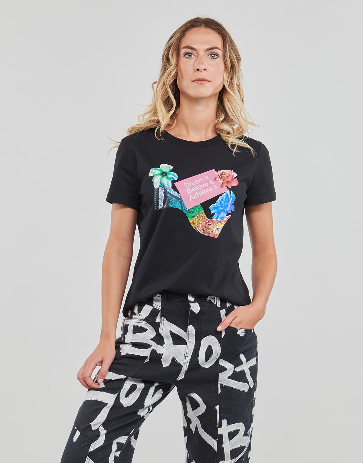 Women's T-Shirts Desigual Black