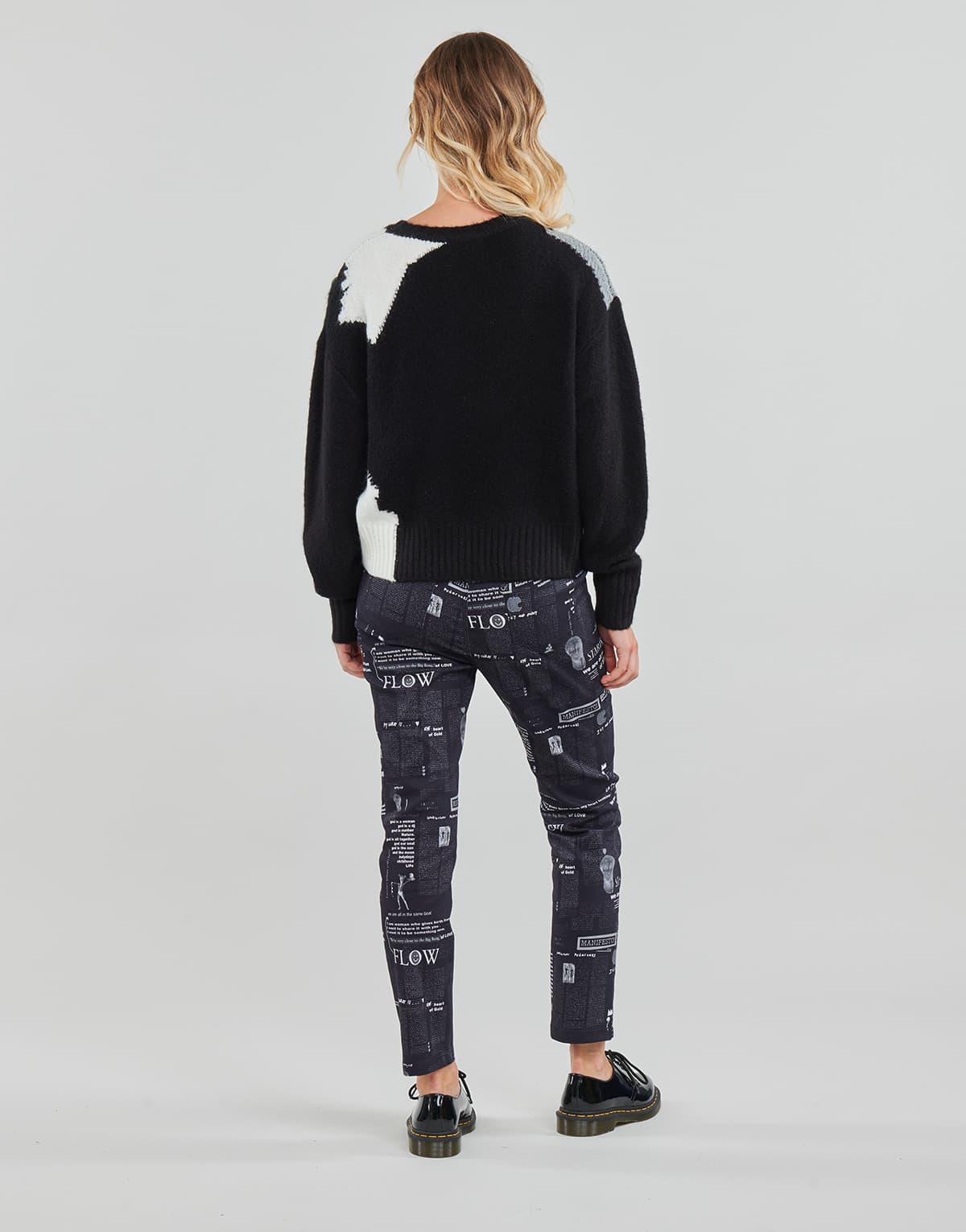 Women's Sweaters Desigual Black