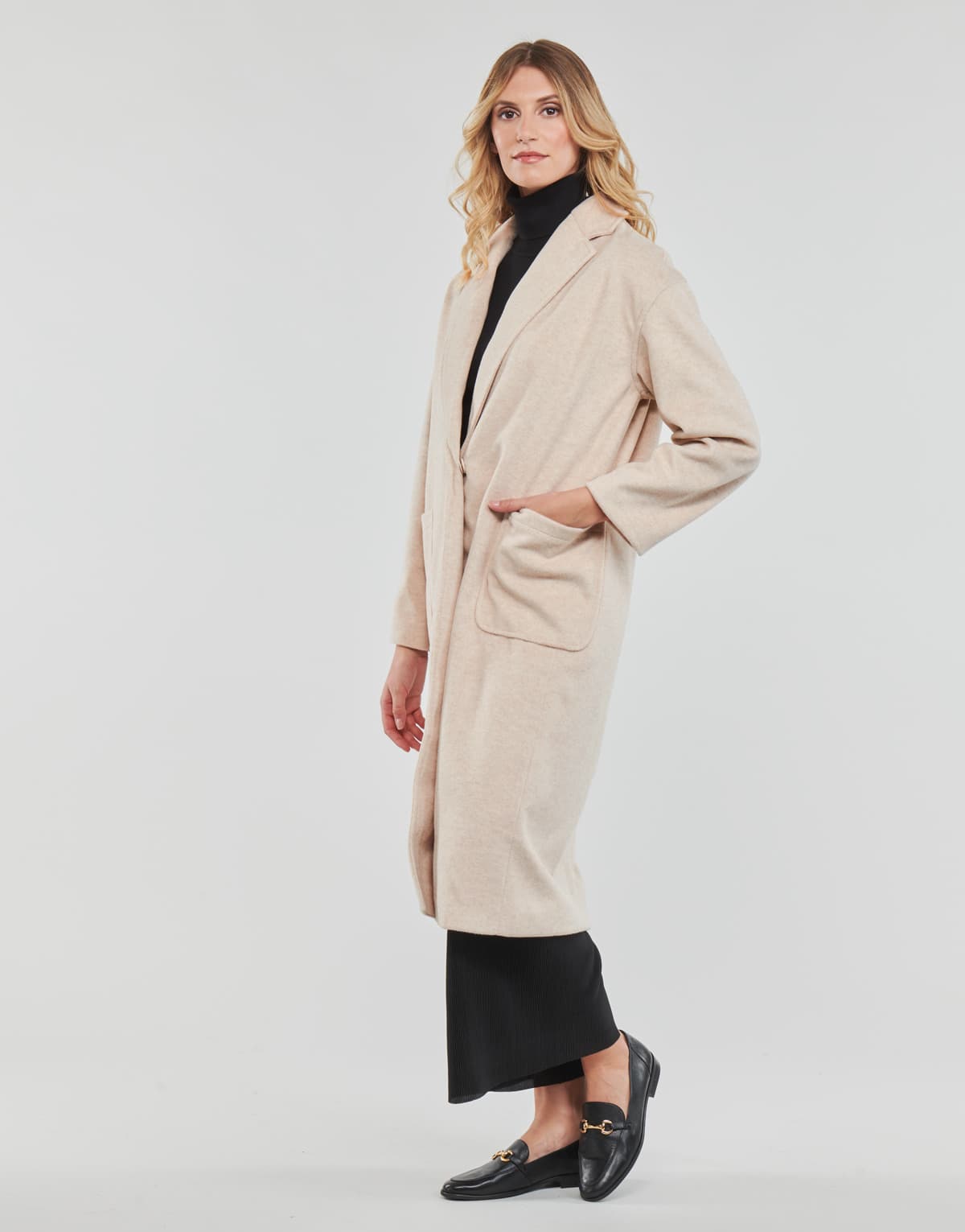 Women's Coats Betty London Beige