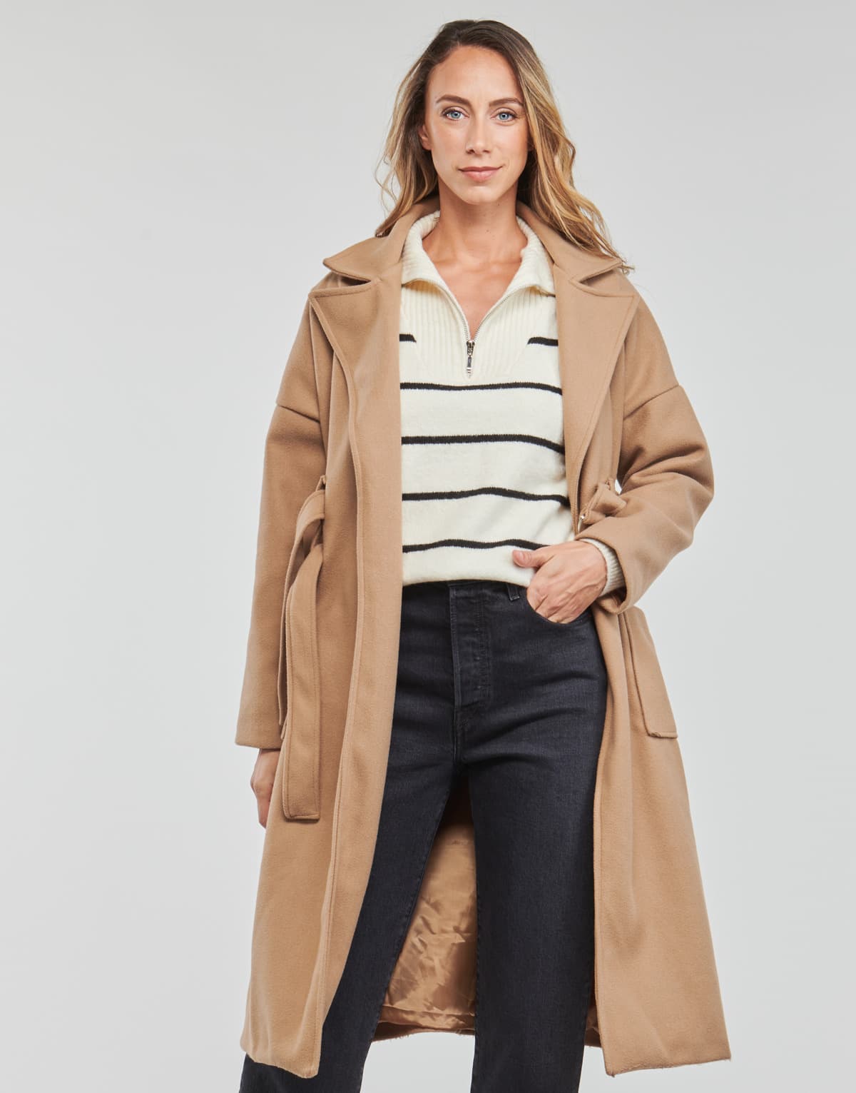 Women's Coats Betty London Brown