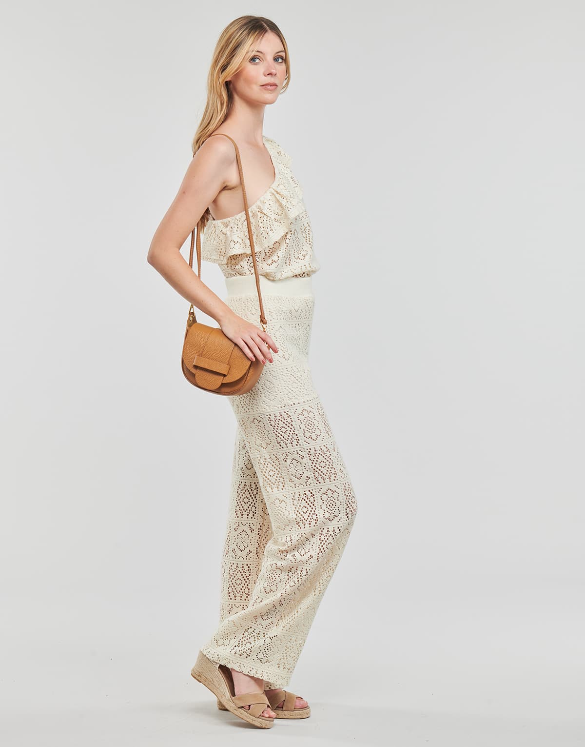 Women's T-Shirts Betty London Beige