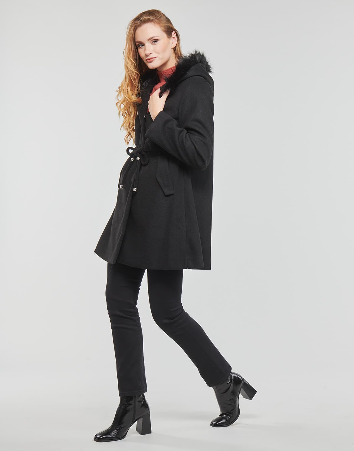Women's Coats Betty London Black
