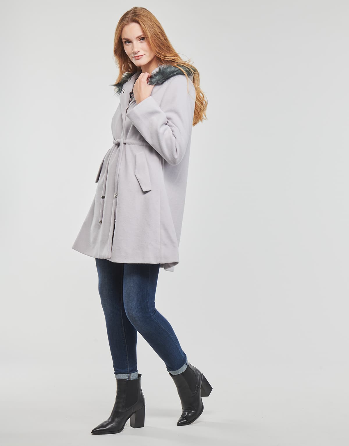 Women's Coats Betty London Gray