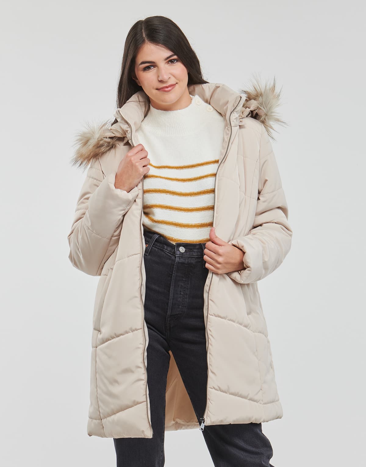 Women's Jackets Betty London Beige