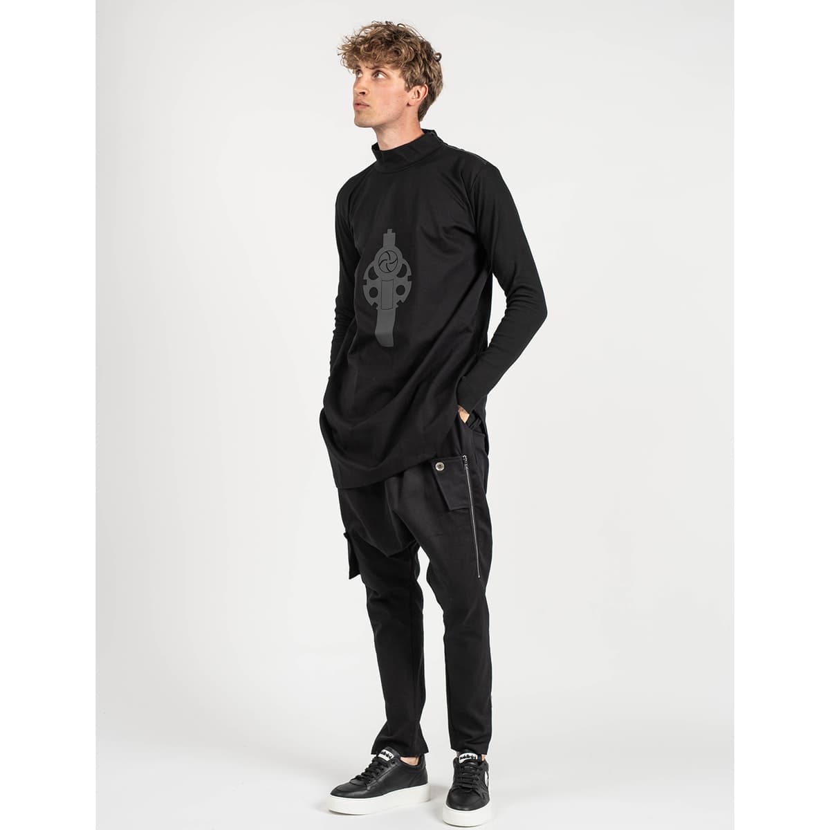 Women's Sports T-Shirts La Haine Inside Us Black